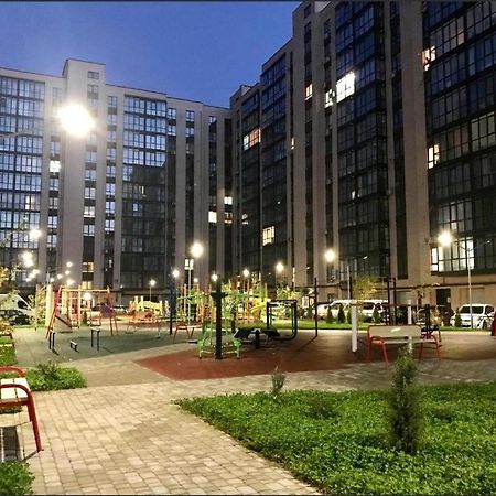 Apartment New Building In Center 드네프로페트로프스크 외부 사진