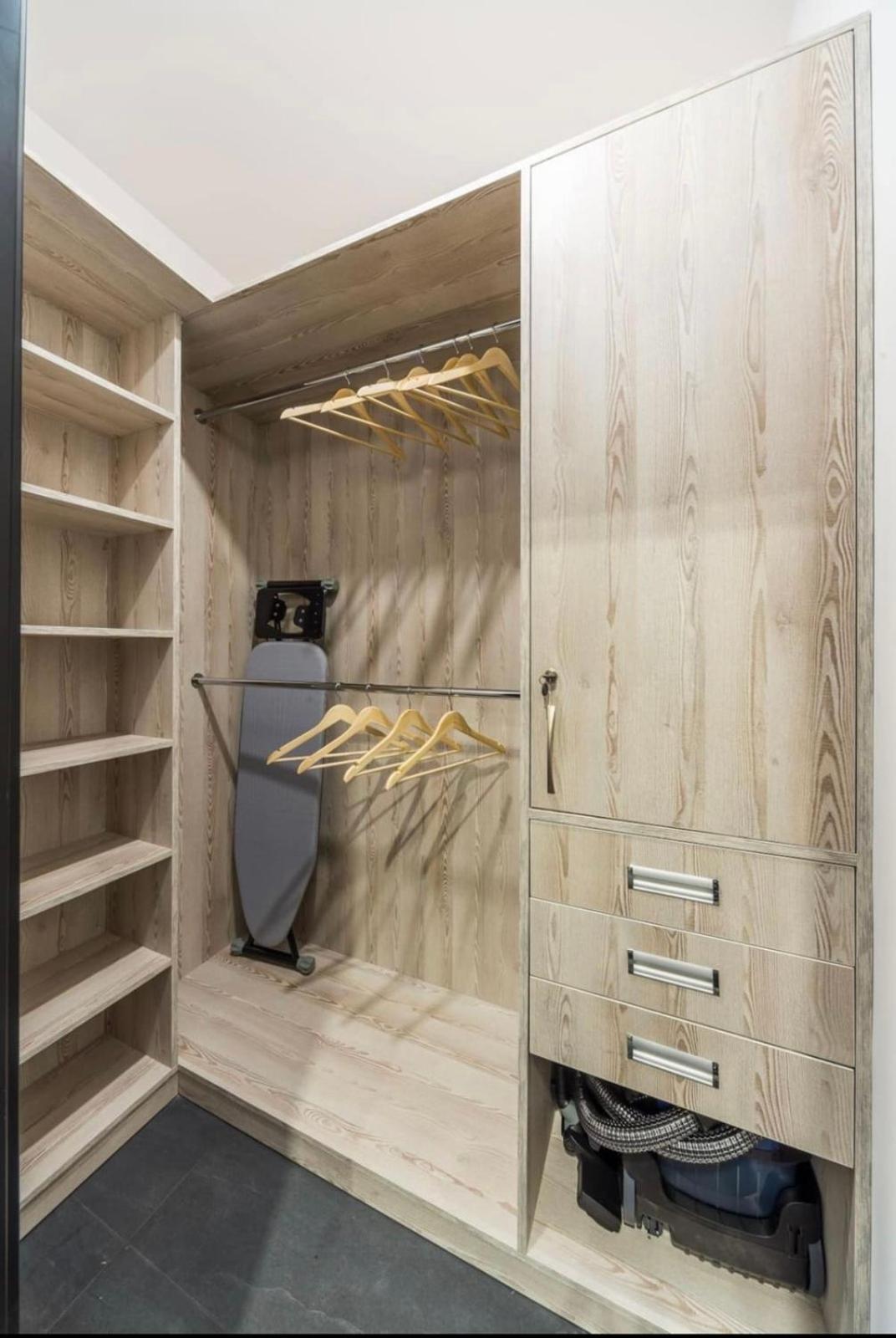 Apartment New Building In Center 드네프로페트로프스크 외부 사진
