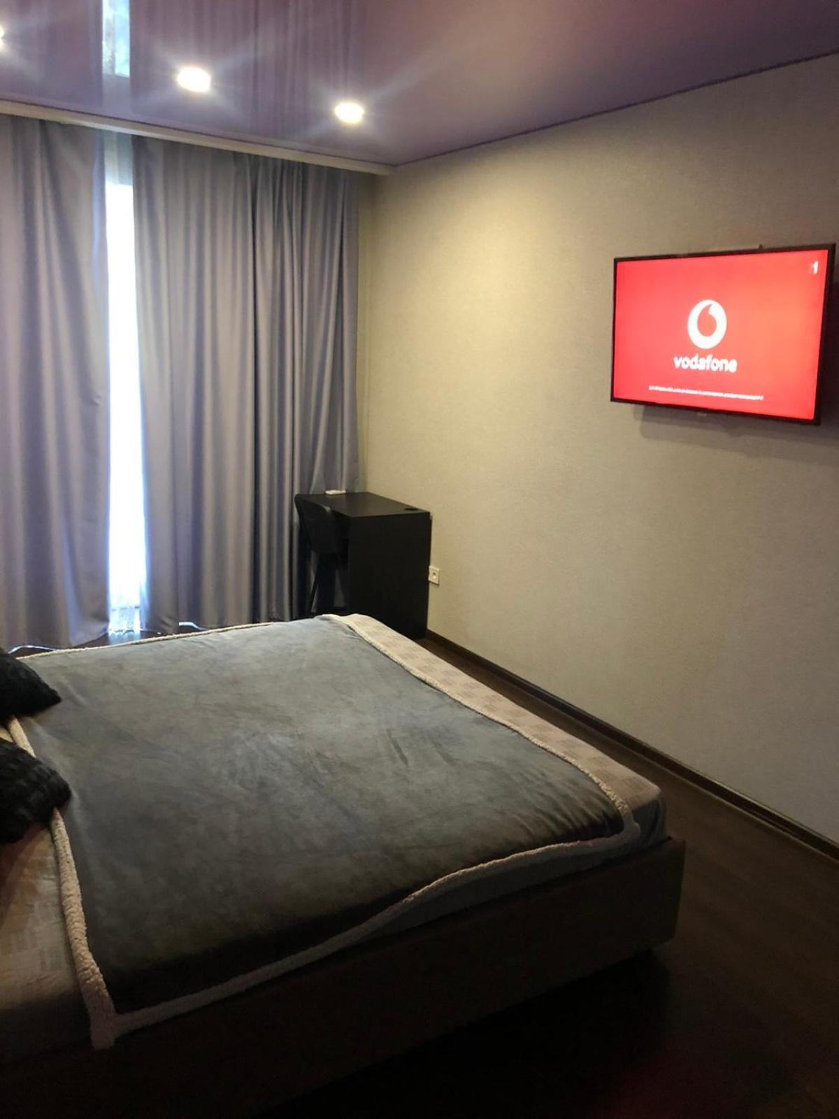 Apartment New Building In Center 드네프로페트로프스크 외부 사진