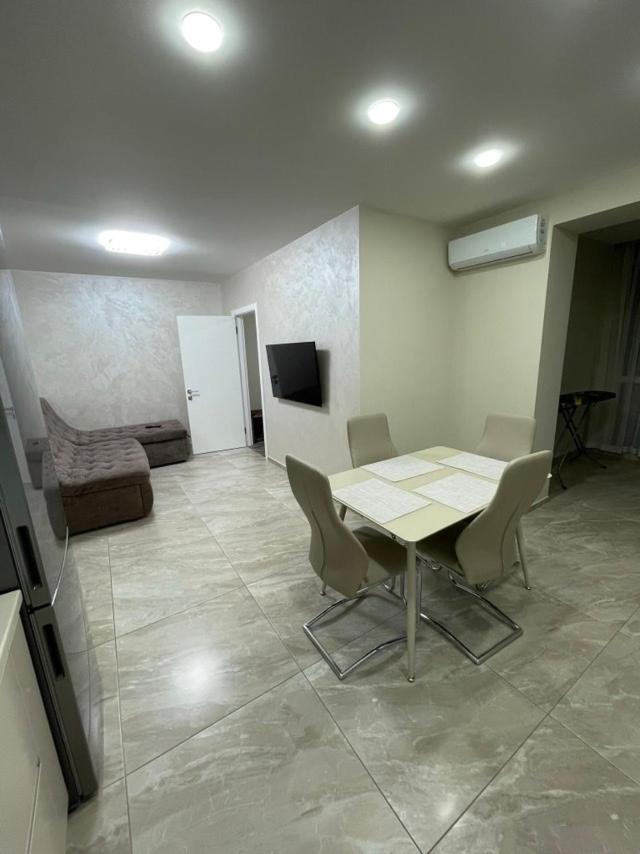 Apartment New Building In Center 드네프로페트로프스크 외부 사진